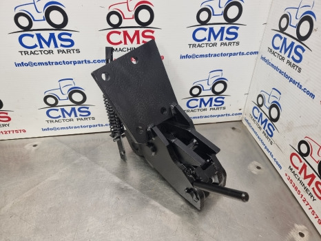 Fendt 415, 400 Vario Series, Stabiliser Bracket Lh H404870040011, H40487004004 - Podvěs: obrázek 1 Fendt 415, 400 Vario Series, Stabiliser Bracket Lh H404870040011, H40487004004 - Podvěs: obrázek 1
