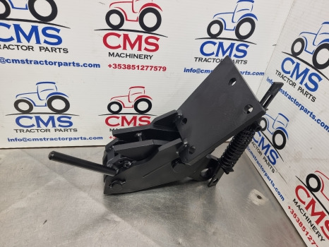 Fendt 415, 400 Vario Series, Stabiliser Bracket Rh H404870040021, H404870040051 - Podvěs: obrázek 1 Fendt 415, 400 Vario Series, Stabiliser Bracket Rh H404870040021, H404870040051 - Podvěs: obrázek 1