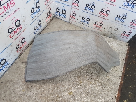 Fendt 714 Gen 6 Engine Bonnet Front Grille 743500022300, 743500021390 - Mřížka: obrázek 3 Fendt 714 Gen 6 Engine Bonnet Front Grille 743500022300, 743500021390 - Mřížka: obrázek 3