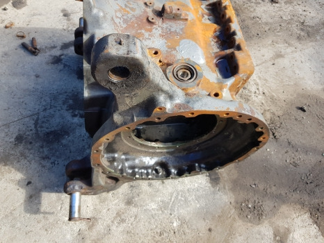 Fendt 724 S4, 700 Series, Rear Axle Housing, Central Housing 103004200000 - Zadní náprava: obrázek 3 Fendt 724 S4, 700 Series, Rear Axle Housing, Central Housing 103004200000 - Zadní náprava: obrázek 3