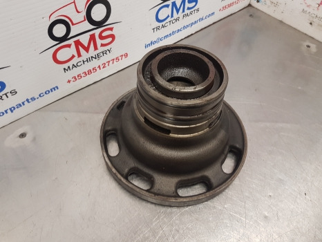 Fendt 724 S4, 716, 718, 720, 722 Rear Axle Bearing Support 743450010030 - Zadní náprava: obrázek 4 Fendt 724 S4, 716, 718, 720, 722 Rear Axle Bearing Support 743450010030 - Zadní náprava: obrázek 4