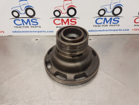 Fendt 724 S4, 716, 718, 720, 722 Rear Axle Bearing Support 743450010030 - Zadní náprava: obrázek 1 Fendt 724 S4, 716, 718, 720, 722 Rear Axle Bearing Support 743450010030 - Zadní náprava: obrázek 1
