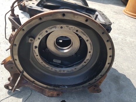 Fendt 818 Rear Axle Centre Housing Cross Shaft Arm 718150050023, F718150050021 - Zadní náprava: obrázek 3 Fendt 818 Rear Axle Centre Housing Cross Shaft Arm 718150050023, F718150050021 - Zadní náprava: obrázek 3