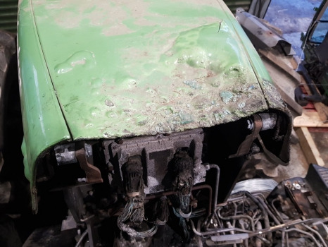 Fendt 928 Bonnet Hood Complete 931502020600, 931502020610, 931502020620 - Karoserie a exteriér: obrázek 2 Fendt 928 Bonnet Hood Complete 931502020600, 931502020610, 931502020620 - Karoserie a exteriér: obrázek 2