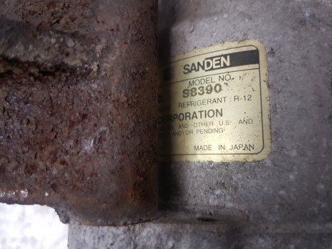 Fiat 130-90, 140-90 Air Conditioning Compressor Sanden S8390 - Kompresor klimatizace pro Traktor: obrázek 4 Fiat 130-90, 140-90 Air Conditioning Compressor Sanden S8390 - Kompresor klimatizace pro Traktor: obrázek 4