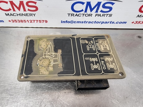 Fiat, New Holland 60, M Series Ecu Control Panel 82008154, 82010884, 82013284 - Řídicí blok: obrázek 5 Fiat, New Holland 60, M Series Ecu Control Panel 82008154, 82010884, 82013284 - Řídicí blok: obrázek 5