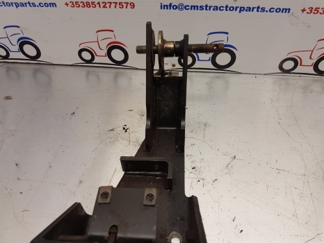 Ford 10 , 30 And Tw Series Brake Pedal Bracket For Super Q E9nn2k113ab - Pedál pro Traktor: obrázek 3 Ford 10 , 30 And Tw Series Brake Pedal Bracket For Super Q E9nn2k113ab - Pedál pro Traktor: obrázek 3