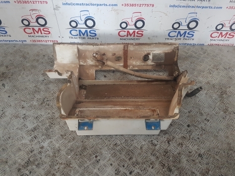 Ford 10,30 And Tw Series Heater Radiator Housing Panel E6nn9450243ab - Topení/ Ventilace pro Traktor: obrázek 1 Ford 10,30 And Tw Series Heater Radiator Housing Panel E6nn9450243ab - Topení/ Ventilace pro Traktor: obrázek 1