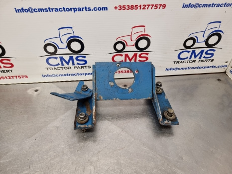 Ford 10, 30, Tw Series, Tw10, Tw20, Wheel Steering Support D5nn3b718d - Ovládání volantem: obrázek 1 Ford 10, 30, Tw Series, Tw10, Tw20, Wheel Steering Support D5nn3b718d - Ovládání volantem: obrázek 1