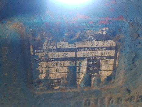 Ford 10 Series 8210 Zf Apl325 Front Axle Complete 4472051009 - Náprava a díly: obrázek 5 Ford 10 Series 8210 Zf Apl325 Front Axle Complete 4472051009 - Náprava a díly: obrázek 5