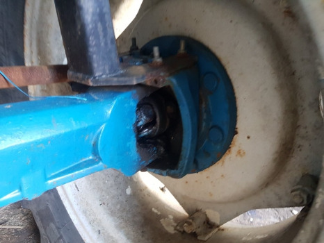 Ford 10 Series 8210 Zf Apl325 Front Axle Complete 4472051009 - Náprava a díly: obrázek 3 Ford 10 Series 8210 Zf Apl325 Front Axle Complete 4472051009 - Náprava a díly: obrázek 3