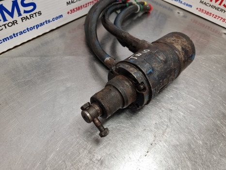 Ford 30, Tw Series Tw10 Hydraguide Orbital Power Steering Unit Valve E3nn3a244cb - Ovládání volantem: obrázek 4 Ford 30, Tw Series Tw10 Hydraguide Orbital Power Steering Unit Valve E3nn3a244cb - Ovládání volantem: obrázek 4