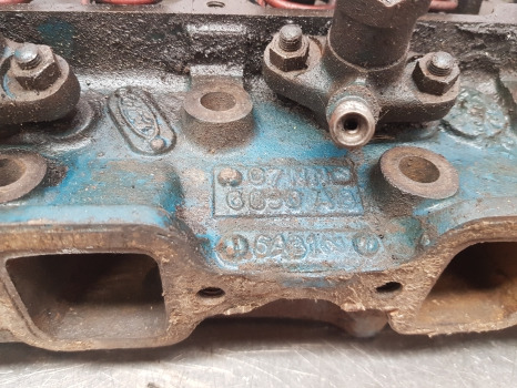 Ford 3000, 2000, 3000 Engine Cylinder Head C7nn6049ab, D0nn9f593a - Hlava válců pro Zemědělská technika: obrázek 3 Ford 3000, 2000, 3000 Engine Cylinder Head C7nn6049ab, D0nn9f593a - Hlava válců pro Zemědělská technika: obrázek 3
