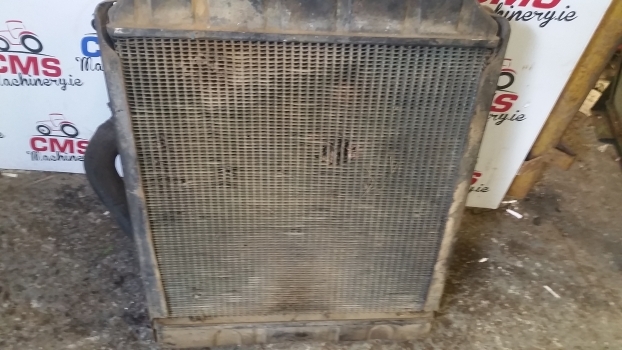 Ford 4500, 5000, 5100, 5600, 5500 Engine Water Cooling Radiator 86531508 - Chladič pro Traktor: obrázek 4 Ford 4500, 5000, 5100, 5600, 5500 Engine Water Cooling Radiator 86531508 - Chladič pro Traktor: obrázek 4