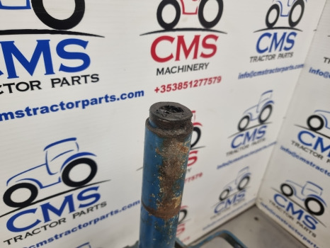 Ford 4830, 10, 600, 1000, 30 Series, Steering Column E0nn3n884aa - Ovládání volantem: obrázek 3 Ford 4830, 10, 600, 1000, 30 Series, Steering Column E0nn3n884aa - Ovládání volantem: obrázek 3