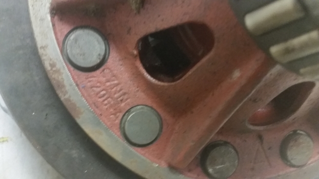 Ford 5000, 7000, 4000 Bevel Crown Gear (45t) And Differntial Assembly C7nn4206a - Diferenciál pro Traktor: obrázek 5 Ford 5000, 7000, 4000 Bevel Crown Gear (45t) And Differntial Assembly C7nn4206a - Diferenciál pro Traktor: obrázek 5