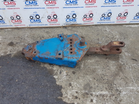 Ford 5000, 7000, 5600, 6600, Complete Swinging Hitch Complete Cfpn815c C5nn805a - Rám/ Šasi: obrázek 1 Ford 5000, 7000, 5600, 6600, Complete Swinging Hitch Complete Cfpn815c C5nn805a - Rám/ Šasi: obrázek 1