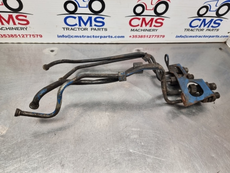 Ford 6610, 10 Series, 6710, Steering Pipes E6nn3a562ab, E6nn3a563cb - Ovládání volantem: obrázek 4 Ford 6610, 10 Series, 6710, Steering Pipes E6nn3a562ab, E6nn3a563cb - Ovládání volantem: obrázek 4