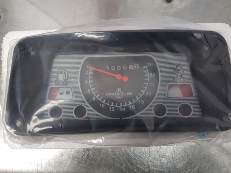 Ford 6610, 4610, 7610 Dash Clock, Instrument Cluster D8nn10849tb, 83953544 - Palubní deska pro Traktor: obrázek 5 Ford 6610, 4610, 7610 Dash Clock, Instrument Cluster D8nn10849tb, 83953544 - Palubní deska pro Traktor: obrázek 5