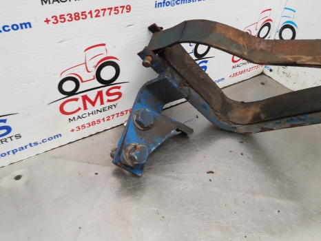 Ford 7610 5610, 6610, 6810, 7710 Sq Cab Fuel Tank Support E4nn9n204bb, 83955886 - Palivová nádrž: obrázek 2 Ford 7610 5610, 6610, 6810, 7710 Sq Cab Fuel Tank Support E4nn9n204bb, 83955886 - Palivová nádrž: obrázek 2
