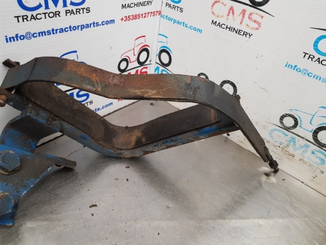 Ford 7610 5610, 6610, 6810, 7710 Sq Cab Fuel Tank Support E4nn9n204bb, 83955886 - Palivová nádrž: obrázek 3 Ford 7610 5610, 6610, 6810, 7710 Sq Cab Fuel Tank Support E4nn9n204bb, 83955886 - Palivová nádrž: obrázek 3