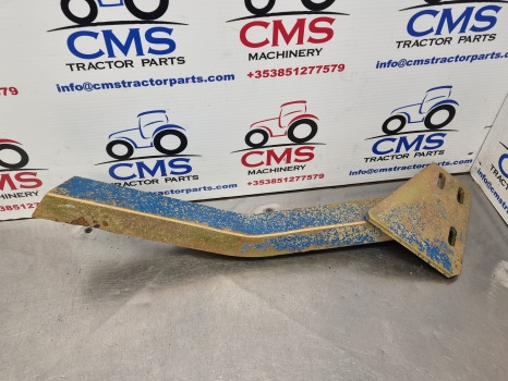 Ford 7610, 7710, 7810, 8830, 8730 Foot Step Lhs Bracket Only E4nn9420041ab - Stupátko: obrázek 5 Ford 7610, 7710, 7810, 8830, 8730 Foot Step Lhs Bracket Only E4nn9420041ab - Stupátko: obrázek 5