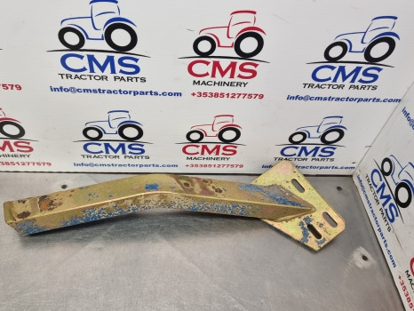 Ford 7610, 7710, 7810, 8830, 8730 Foot Step Lhs Bracket Only E4nn9420041ab - Stupátko: obrázek 2 Ford 7610, 7710, 7810, 8830, 8730 Foot Step Lhs Bracket Only E4nn9420041ab - Stupátko: obrázek 2