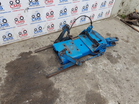 Ford 7740, 40 Series, Pick Up Hitch Complete E9nne936ab12b, 81875162 - Rám/ Šasi: obrázek 2 Ford 7740, 40 Series, Pick Up Hitch Complete E9nne936ab12b, 81875162 - Rám/ Šasi: obrázek 2