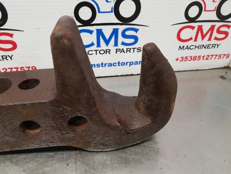 Ford 7810, 6610, 6410, 7710, 8210 Hook For Fwd. E0nne918ac29b, 83943810 - Rám/ Šasi: obrázek 5 Ford 7810, 6610, 6410, 7710, 8210 Hook For Fwd. E0nne918ac29b, 83943810 - Rám/ Šasi: obrázek 5