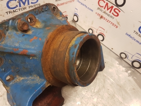 Ford 7840, 8240, 8340 Front Axle Differential Housing 19014, Car125184, 81863006 - Diferenciál pro Traktor: obrázek 5 Ford 7840, 8240, 8340 Front Axle Differential Housing 19014, Car125184, 81863006 - Diferenciál pro Traktor: obrázek 5