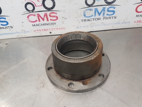Ford 8630, 9700, 30, Tw Series Differential Support Lhs C7nn4n037a, C7nn4n041a - Diferenciál pro Traktor: obrázek 2 Ford 8630, 9700, 30, Tw Series Differential Support Lhs C7nn4n037a, C7nn4n041a - Diferenciál pro Traktor: obrázek 2