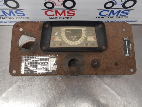 Ford Digger 10 Series, 555 Dashboard, Clock, Instrument Cluster D8nn10849ua - Palubní deska pro Zemědělská technika: obrázek 3 Ford Digger 10 Series, 555 Dashboard, Clock, Instrument Cluster D8nn10849ua - Palubní deska pro Zemědělská technika: obrázek 3