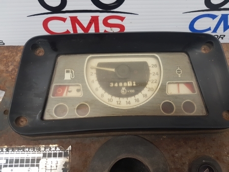 Ford Digger 10 Series, 555 Dashboard, Clock, Instrument Cluster D8nn10849ua - Palubní deska pro Zemědělská technika: obrázek 2 Ford Digger 10 Series, 555 Dashboard, Clock, Instrument Cluster D8nn10849ua - Palubní deska pro Zemědělská technika: obrázek 2