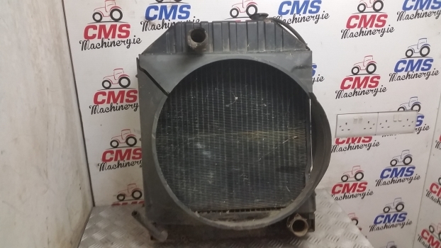 Ford Engine Water Cooling Radiator With Cowling 1 - Chladič pro Traktor: obrázek 1 Ford Engine Water Cooling Radiator With Cowling 1 - Chladič pro Traktor: obrázek 1