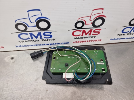 Ford Fiat New Holland 40, M, 60 Ser 7840 Draft Control Module 82012697, 82012644 - Elektrický systém: obrázek 4 Ford Fiat New Holland 40, M, 60 Ser 7840 Draft Control Module 82012697, 82012644 - Elektrický systém: obrázek 4