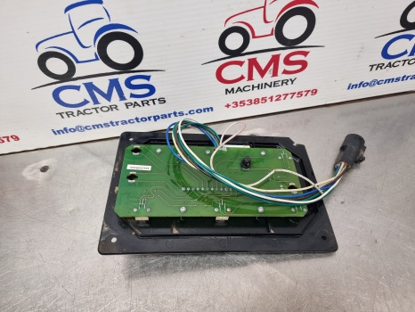 Ford Fiat New Holland 40, M, 60 Ser 7840 Draft Control Module 82012697, 82012644 - Elektrický systém: obrázek 2 Ford Fiat New Holland 40, M, 60 Ser 7840 Draft Control Module 82012697, 82012644 - Elektrický systém: obrázek 2