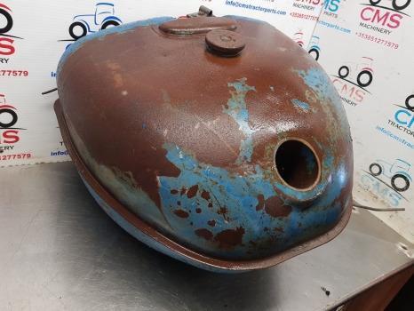 Ford Fordson Major Fuel Tank Original E1addn9002b - Palivová nádrž: obrázek 3 Ford Fordson Major Fuel Tank Original E1addn9002b - Palivová nádrž: obrázek 3