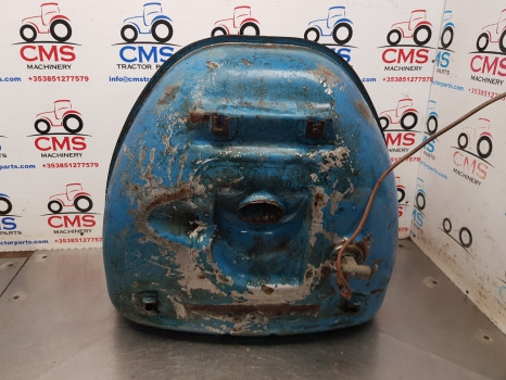 Ford Fordson Major Fuel Tank Original E1addn9002b - Palivová nádrž: obrázek 4 Ford Fordson Major Fuel Tank Original E1addn9002b - Palivová nádrž: obrázek 4