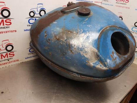 Ford Fordson Major, Super Major Fuel Tank Original E1addn9002b - Palivová nádrž: obrázek 3 Ford Fordson Major, Super Major Fuel Tank Original E1addn9002b - Palivová nádrž: obrázek 3