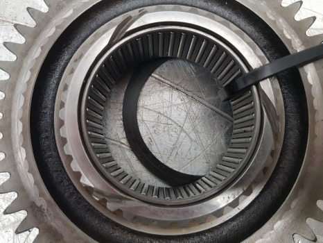 Ford New Holland 40, Ts Series 8240 Transmission Gear Z53 F1nn7n462aa, 81871937 - Transmise: obrázek 4 Ford New Holland 40, Ts Series 8240 Transmission Gear Z53 F1nn7n462aa, 81871937 - Transmise: obrázek 4