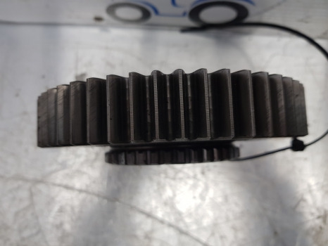 Ford New Holland 40, Ts Series 8240 Transmission Gear Z53 F1nn7n462aa, 81871937 - Transmise: obrázek 3 Ford New Holland 40, Ts Series 8240 Transmission Gear Z53 F1nn7n462aa, 81871937 - Transmise: obrázek 3