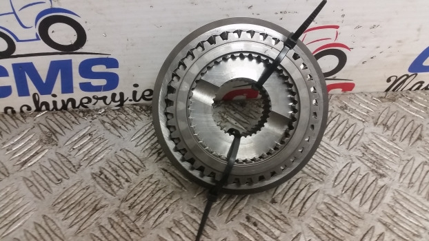 Ford New Holland 40, Ts Ts110 Transmission Synchronizer 1/2 82016904, 47131588 - Transmise: obrázek 1 Ford New Holland 40, Ts Ts110 Transmission Synchronizer 1/2 82016904, 47131588 - Transmise: obrázek 1
