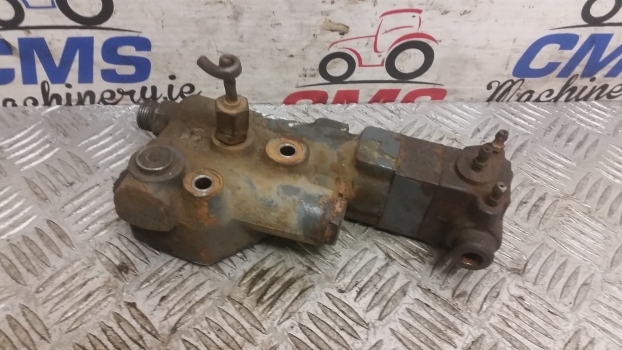 Ford New Holland 7840 40 And Ts Series Trailer Brake Valve 81874969, 1535108113 - Brzdový ventil pro Traktor: obrázek 1 Ford New Holland 7840 40 And Ts Series Trailer Brake Valve 81874969, 1535108113 - Brzdový ventil pro Traktor: obrázek 1