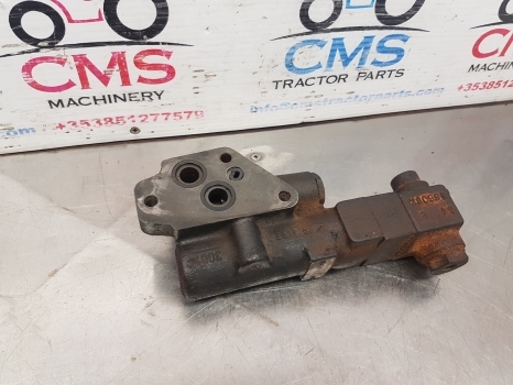 Ford New Holland 7840, 40 Serie Hydraulic Brake Valve For Parts Only F0nn2n073bd - Brzdový ventil pro Traktor: obrázek 4 Ford New Holland 7840, 40 Serie Hydraulic Brake Valve For Parts Only F0nn2n073bd - Brzdový ventil pro Traktor: obrázek 4
