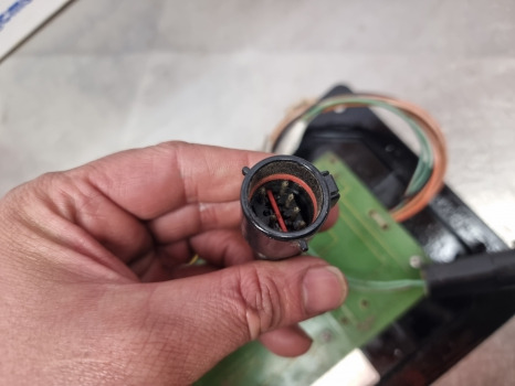 Ford New Holland Fiat 7840, 8160 Draft Control 82002538, F0nnt939ac, 92070082 - Elektrický systém: obrázek 3 Ford New Holland Fiat 7840, 8160 Draft Control 82002538, F0nnt939ac, 92070082 - Elektrický systém: obrázek 3