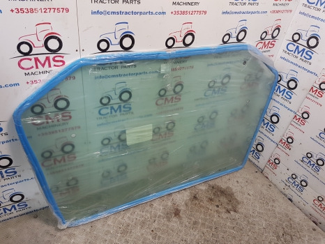 Ford New Holland Fiat M, 40, Ts, 60 Series 5640, 8240 Cab Rear Window 82005316 - Okno a díly: obrázek 3 Ford New Holland Fiat M, 40, Ts, 60 Series 5640, 8240 Cab Rear Window 82005316 - Okno a díly: obrázek 3
