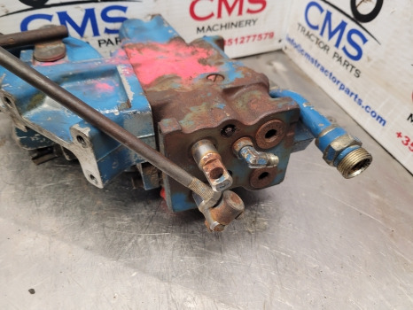 Ford New Holland Ts, 60, 10, 30, Tw, 40 Hydraulic Spool Valve Assy E9nnb950bb - Hydraulika: obrázek 3 Ford New Holland Ts, 60, 10, 30, Tw, 40 Hydraulic Spool Valve Assy E9nnb950bb - Hydraulika: obrázek 3