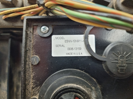 Ford Sq Digital Dashboard, Instrument Cluster, Clock E5nn10849cc, E5nn10849cd - Elektrický systém: obrázek 5 Ford Sq Digital Dashboard, Instrument Cluster, Clock E5nn10849cc, E5nn10849cd - Elektrický systém: obrázek 5