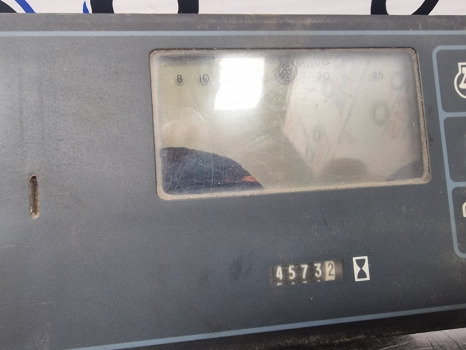 Ford Sq Digital Dashboard, Instrument Cluster, Clock Section Only E5nn10849cc, - Elektrický systém: obrázek 4 Ford Sq Digital Dashboard, Instrument Cluster, Clock Section Only E5nn10849cc, - Elektrický systém: obrázek 4