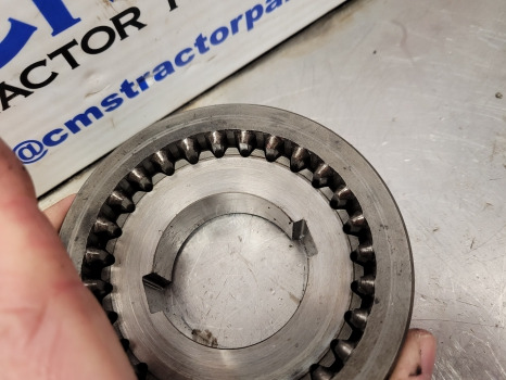 Ford Tw 20 Coupling Sliding Gear Assy D8nn7n072aa, E6nn7n072ca, 83959166 - Transmise: obrázek 3 Ford Tw 20 Coupling Sliding Gear Assy D8nn7n072aa, E6nn7n072ca, 83959166 - Transmise: obrázek 3